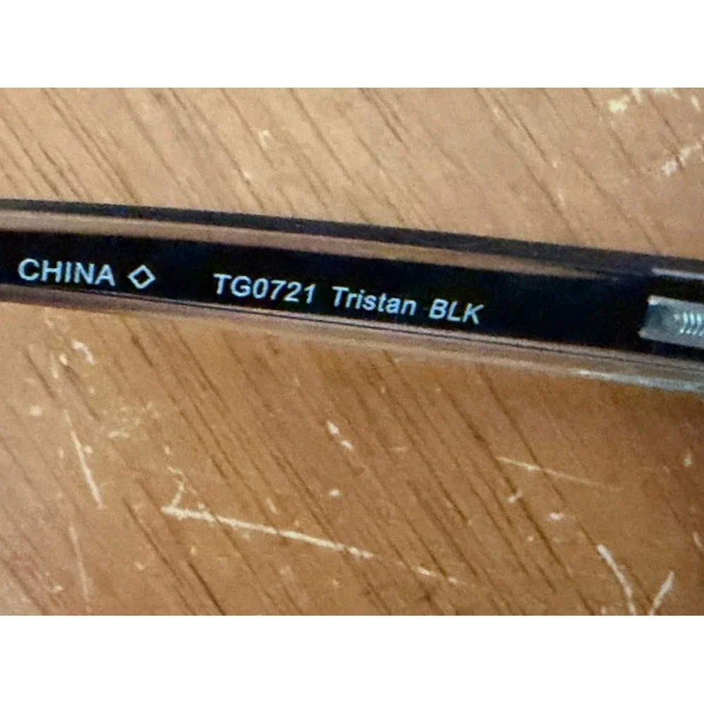 Foster Grant Tristan BLK Blue Light Readers +2.00 Black Clear Frames TG0721